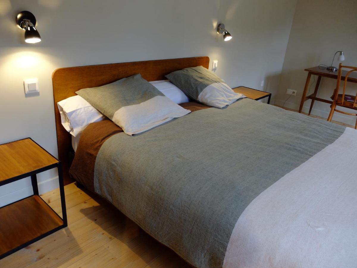 De L'Autre Cote Bed & Breakfast Garlin Ngoại thất bức ảnh